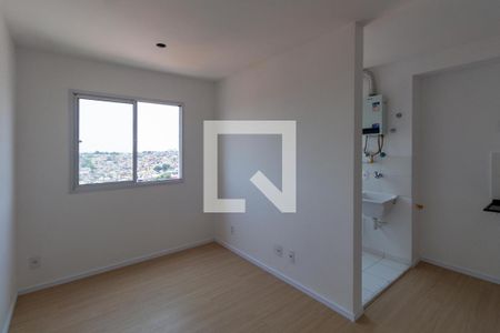 Sala de apartamento para alugar com 2 quartos, 35m² em Vila Ré, São Paulo