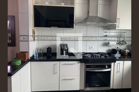 Casa à venda com 3 quartos, 270m² em Jardim Lavinia, São Bernardo do Campo