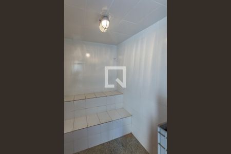 Apartamento à venda com 340m², 4 quartos e 4 vagas Apartamento à venda com 340m², 4 quartos e 4 vagasSaúna