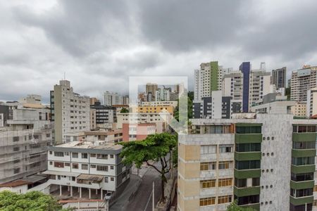 Apartamento à venda com 340m², 4 quartos e 4 vagas Apartamento à venda com 340m², 4 quartos e 4 vagasVaranda da Sala