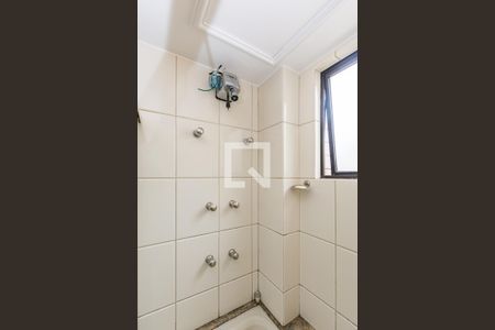 Apartamento à venda com 340m², 4 quartos e 4 vagas Apartamento à venda com 340m², 4 quartos e 4 vagasBanheiro da Suíte 1