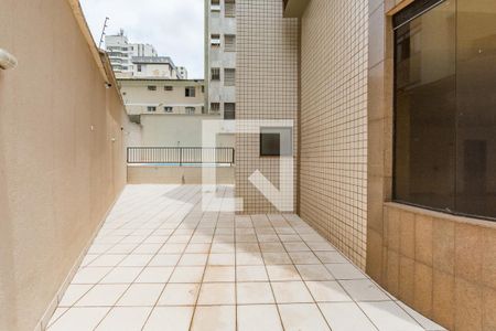 Apartamento à venda com 340m², 4 quartos e 4 vagas Apartamento à venda com 340m², 4 quartos e 4 vagasÁrea comum