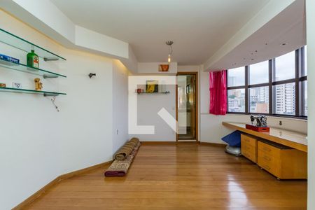 Apartamento à venda com 340m², 4 quartos e 4 vagas Apartamento à venda com 340m², 4 quartos e 4 vagasSuíte 2