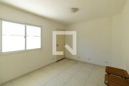 Casa para alugar com 45m², 2 quartos e 1 vagaSala