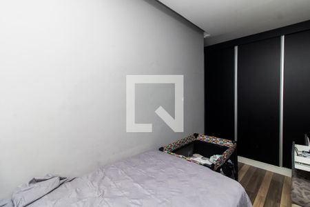 Quarto 1  de casa à venda com 5 quartos, 220m² em Parque Boturussu, São Paulo