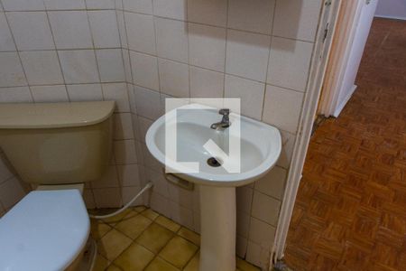 Apartamento à venda com 75m², 2 quartos e 1 vaga Apartamento à venda com 75m², 2 quartos e 1 vagaBanheiro