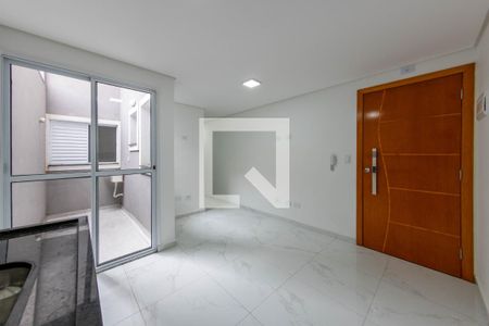 Sala/Cozinha de apartamento para alugar com 2 quartos, 38m² em Vila Paulo Silas, São Paulo