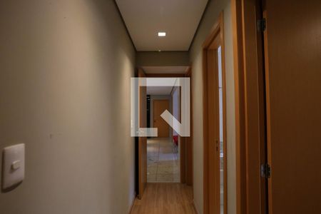 Corredor de apartamento à venda com 3 quartos, 116m² em Lourdes, Belo Horizonte