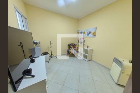 Quarto 2 de casa para alugar com 3 quartos, 157m² em Vila Bruna, São Paulo