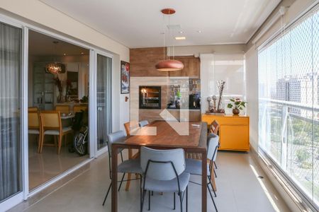 Varanda Gourmet de apartamento à venda com 3 quartos, 145m² em Barra Funda, São Paulo