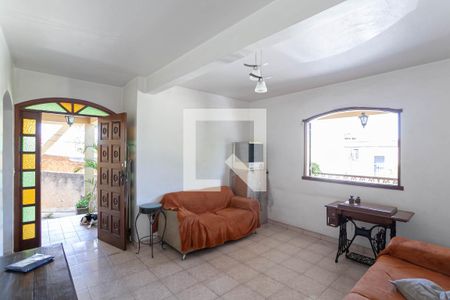 Sala 1 de casa à venda com 3 quartos, 360m² em Santa Terezinha, Belo Horizonte