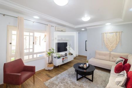 Sala de casa à venda com 4 quartos, 245m² em Igara, Canoas