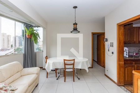 Sala de apartamento à venda com 3 quartos, 110m² em Grajau, Belo Horizonte