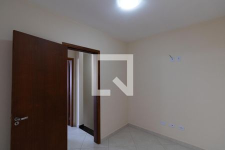 Quarto 1 de casa de condomínio para alugar com 2 quartos, 58m² em Vila Santa Teresa (zona Leste), São Paulo