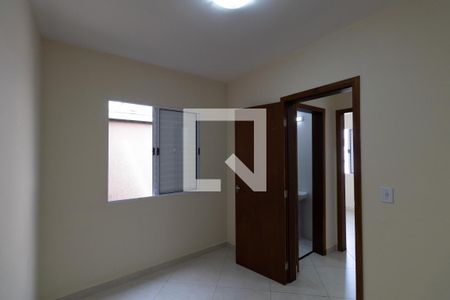 Quarto 1 de casa de condomínio para alugar com 2 quartos, 58m² em Vila Santa Teresa (zona Leste), São Paulo