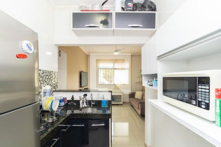 Cozinha e Área de Serviço de apartamento à venda com 2 quartos, 47m² em Horto, Belo Horizonte