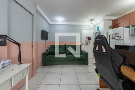 Sala  de apartamento à venda com 1 quarto, 38m² em Vila Tolstoi, São Paulo