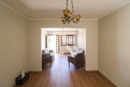 Sala de casa à venda com 3 quartos, 148m² em Medianeira, Porto Alegre