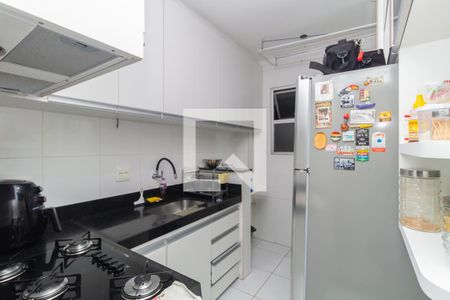 Cozinha e Área de Serviço de apartamento à venda com 3 quartos, 65m² em João Pinheiro, Belo Horizonte