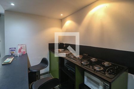Cozinha de apartamento à venda com 1 quarto, 50m² em Azenha, Porto Alegre
