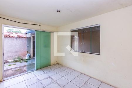 Sala de casa à venda com 3 quartos, 235m² em Betânia, Belo Horizonte