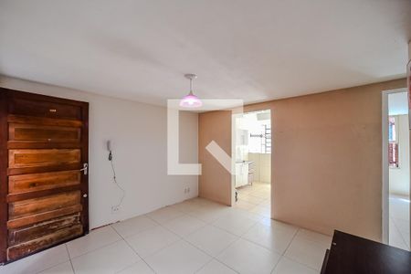 Sala de apartamento para alugar com 1 quarto, 47m² em Rubem Berta, Porto Alegre