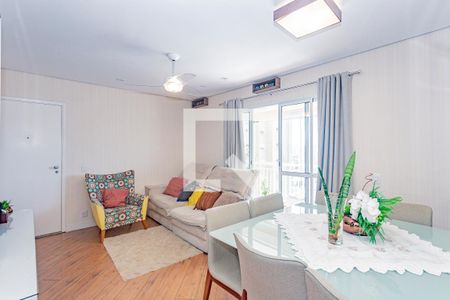 Sala de apartamento à venda com 3 quartos, 93m² em Vila Gumercindo, São Paulo
