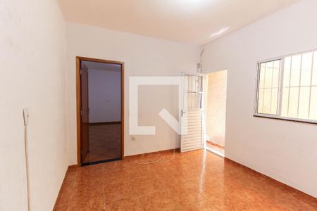 Sala de casa para alugar com 2 quartos, 90m² em Vila Invernada, São Paulo