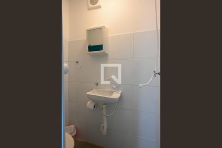 Banheiro de apartamento para alugar com 1 quarto, 18m² em Aclimação, São Paulo