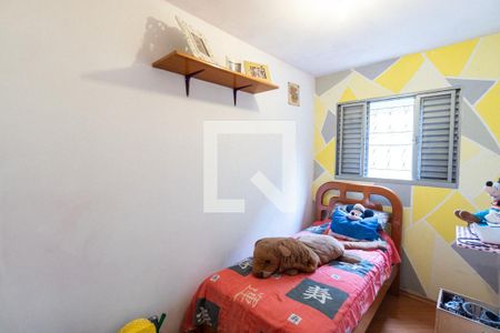 Quarto 2 de casa à venda com 3 quartos, 100m² em Jardim Itacolomi, São Paulo