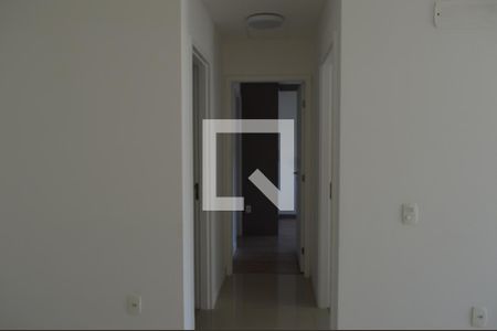 Sala - Corretor de apartamento para alugar com 2 quartos, 85m² em Camorim, Rio de Janeiro