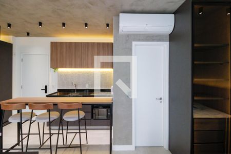 Sala/Quarto de kitnet/studio para alugar com 1 quarto, 34m² em Vila Olímpia, São Paulo