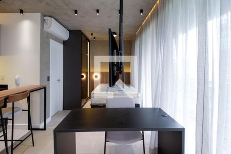 Sala/Quarto de kitnet/studio para alugar com 1 quarto, 34m² em Vila Olímpia, São Paulo