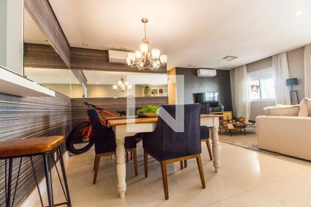 Sala de Jantar de apartamento à venda com 2 quartos, 110m² em Alphaville, Santana de Parnaíba