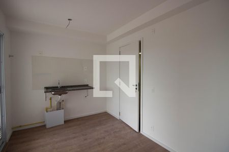 Sala/Cozinha de apartamento para alugar com 2 quartos, 37m² em Cidade Antônio Estevão de Carvalho, São Paulo