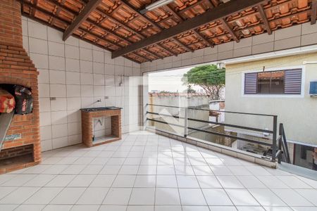 Casa à venda com 224m², 3 quartos e 3 vagas Casa à venda com 224m², 3 quartos e 3 vagasÁrea Externa