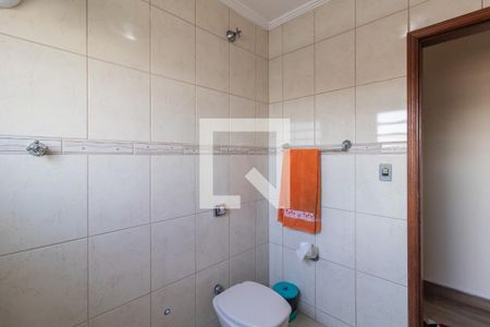 Casa à venda com 224m², 3 quartos e 3 vagas Casa à venda com 224m², 3 quartos e 3 vagasBanheiro