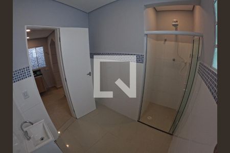 Banheiro de casa de condomínio para alugar com 1 quarto, 38m² em Perdizes, São Paulo