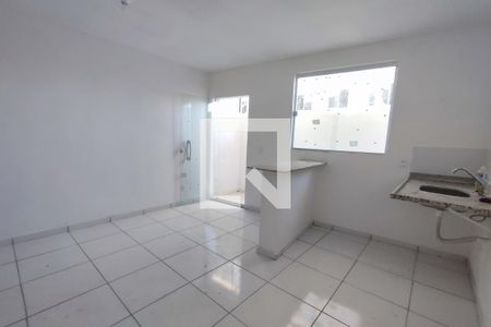 Cozinha de apartamento para alugar com 1 quarto, 39m² em Taquara, Rio de Janeiro