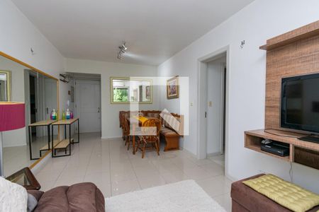 Sala de apartamento à venda com 3 quartos, 84m² em Azenha, Porto Alegre