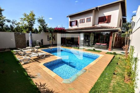 Casa à venda com 4 quartos, 270m² em Swiss Park, Campinas