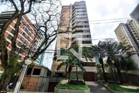 Apartamento à venda com 4 quartos, 190m² em Cambuí, Campinas