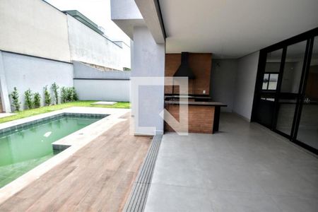 Casa à venda com 4 quartos, 305m² em Swiss Park, Campinas