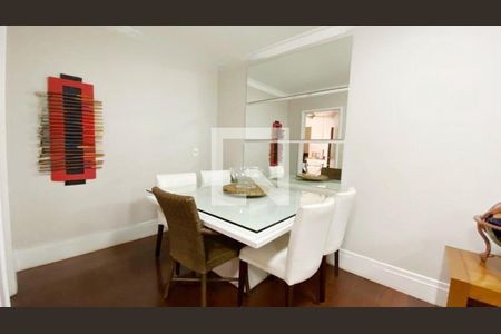 Apartamento à venda com 3 quartos, 158m² em Cambuí, Campinas