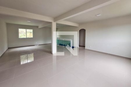 Sala 2 de casa à venda com 3 quartos, 357m² em Engenho do Mato, Niterói