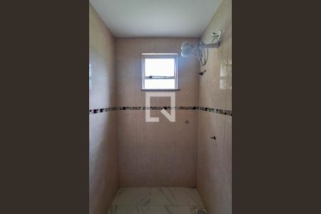 Casa à venda com 357m², 3 quartos e 4 vagas Casa à venda com 357m², 3 quartos e 4 vagasBanheiro social 1