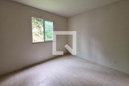 Casa à venda com 357m², 3 quartos e 4 vagas Casa à venda com 357m², 3 quartos e 4 vagasQuarto 2