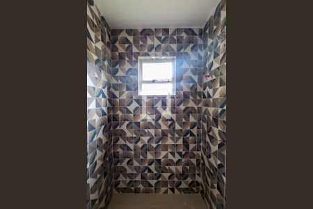 Casa à venda com 357m², 3 quartos e 4 vagas Casa à venda com 357m², 3 quartos e 4 vagasBanheiro social 2