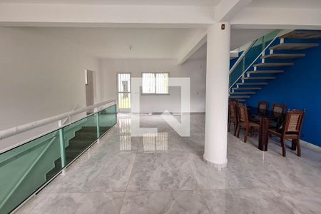 Sala 1 de casa à venda com 3 quartos, 357m² em Engenho do Mato, Niterói