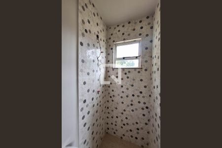 Casa à venda com 357m², 3 quartos e 4 vagas Casa à venda com 357m², 3 quartos e 4 vagasBanheiro da Suíte 2